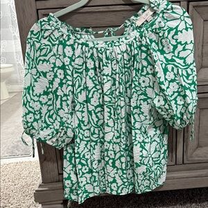LOFT Green and White Floral Puff-Sleeve Peasant Blouse